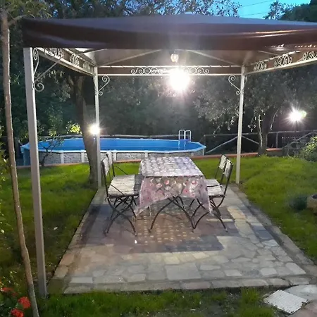 Bed & Breakfast Alchimista Bb Borgo Marciano *