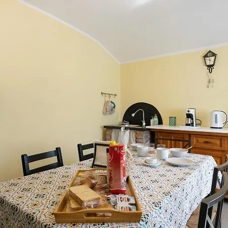 Alchimista Bb Borgo Marciano Bed & Breakfast
