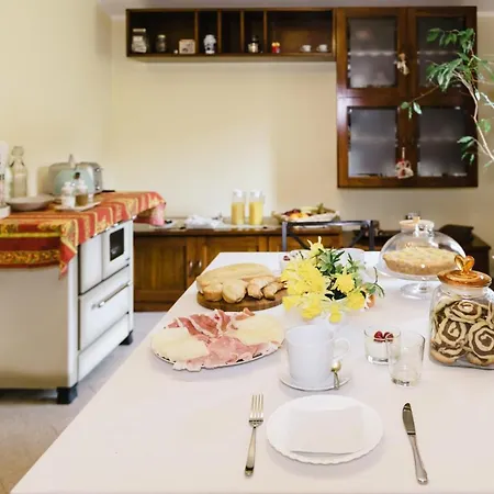 Bed & Breakfast Alchimista Bb Borgo Marciano *