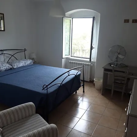 Bed & Breakfast Alchimista Bb Borgo Marciano 3*