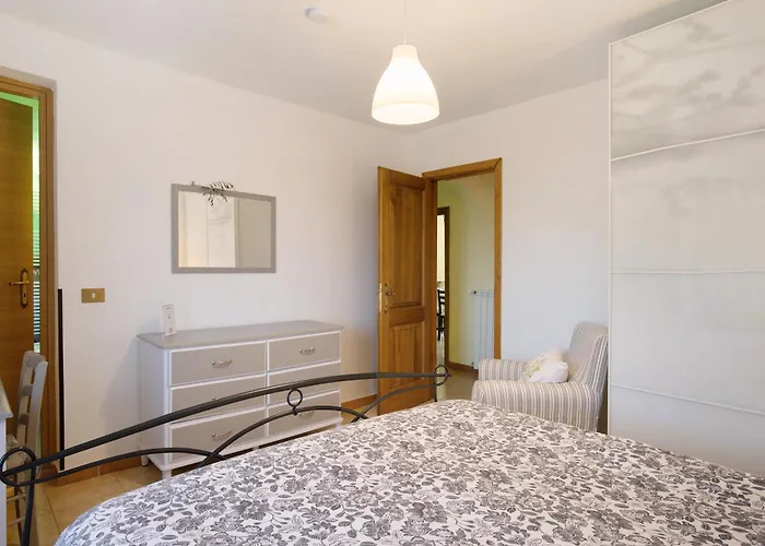 Frühstückspension Alchimista Bb Borgo Marciano Castelnuovo Magra