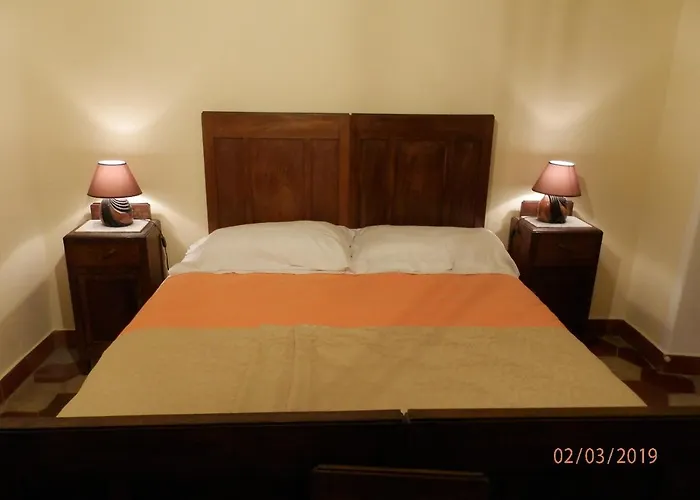 Alchimista Bb Borgo Marciano 3* كاستيلنوفو ماغرا