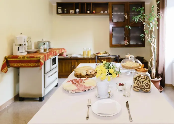 فندق مبيت وإفطار Alchimista Bb Borgo Marciano 3*