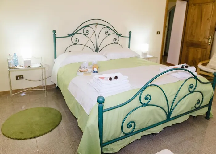 Bed & Breakfast Alchimista Bb Borgo Marciano 3*