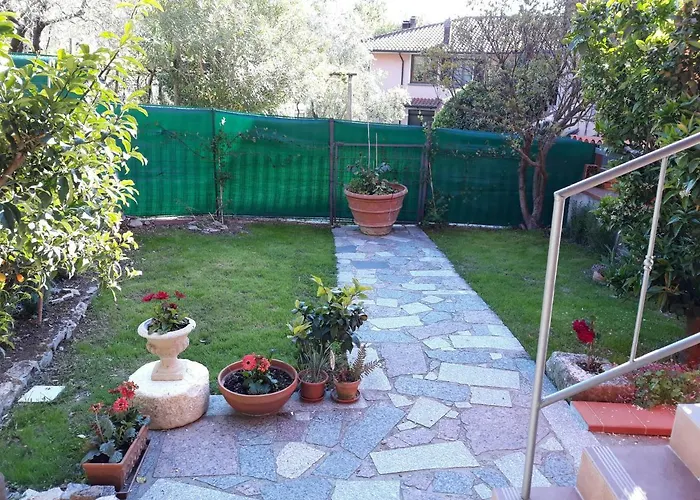فندق مبيت وإفطار Alchimista Bb Borgo Marciano 3*